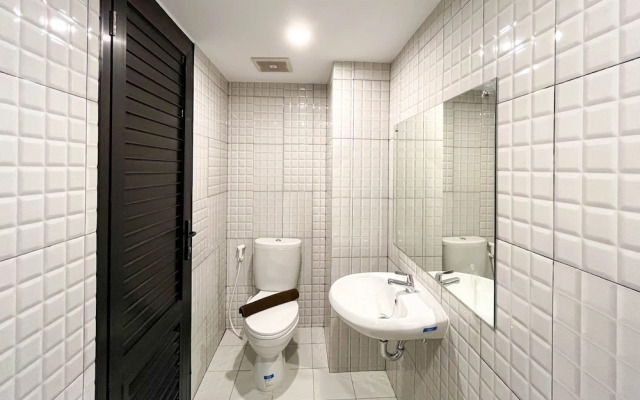 Comfy Studio Room At De Prima Apartment Medan Apartment
