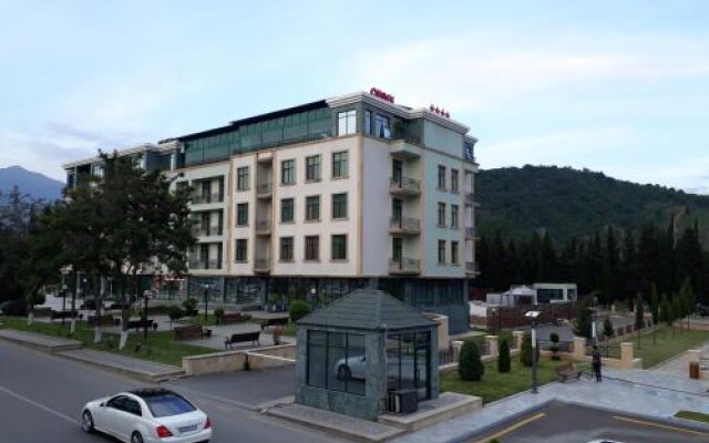 Qubek Hotel