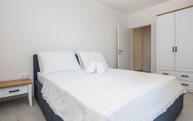 Pool Apartment Bakija 2