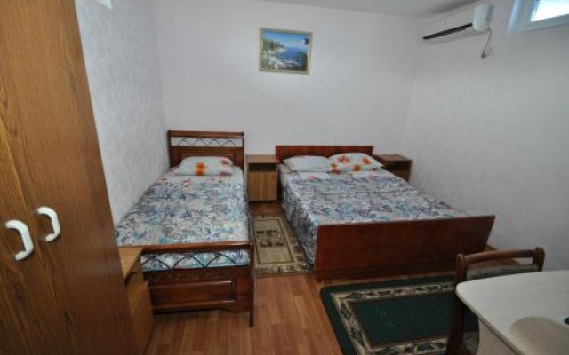 Guesthouse Na Krymskoy 46