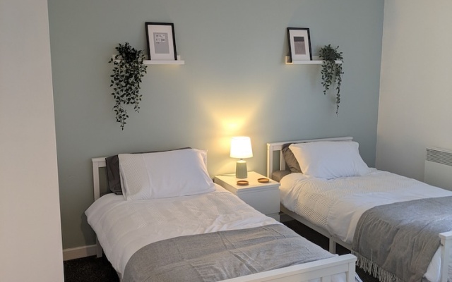 Ground Floor Apartment - Cloisters Coastal Escape