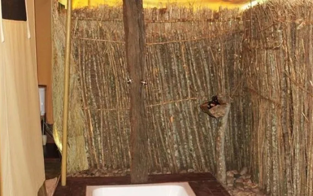 Mara Ngenche Safari Camp