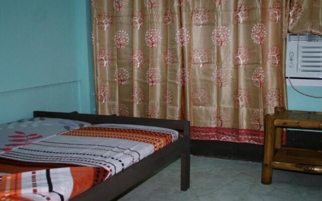 8Th Street Guesthouse Hostel
