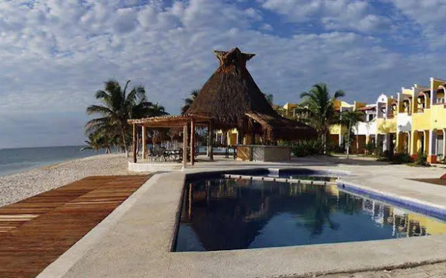 Pavo Real Tulum