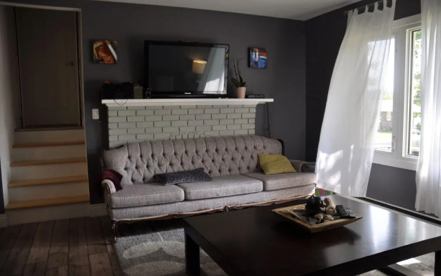 Moncton Suites - 13 Willard Road