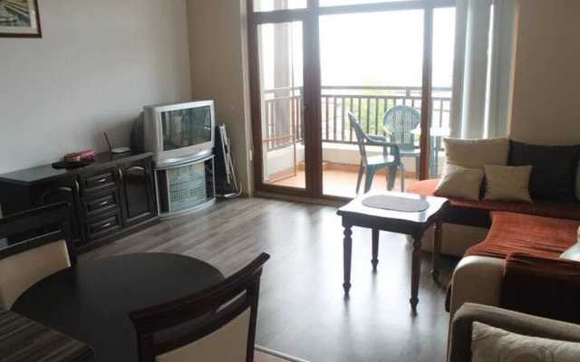 4Star Top Floor Apartment With Sea Views