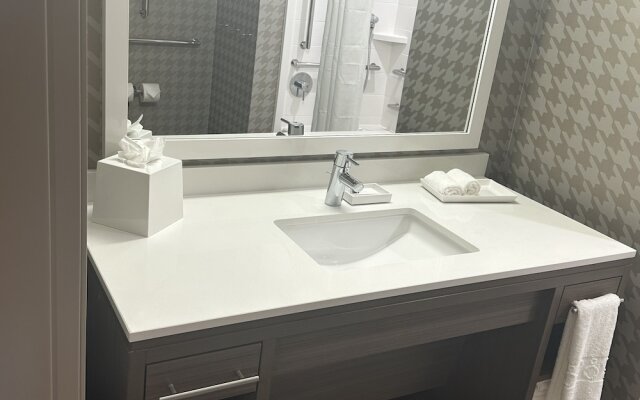 Home2 Suites By Hilton Racine