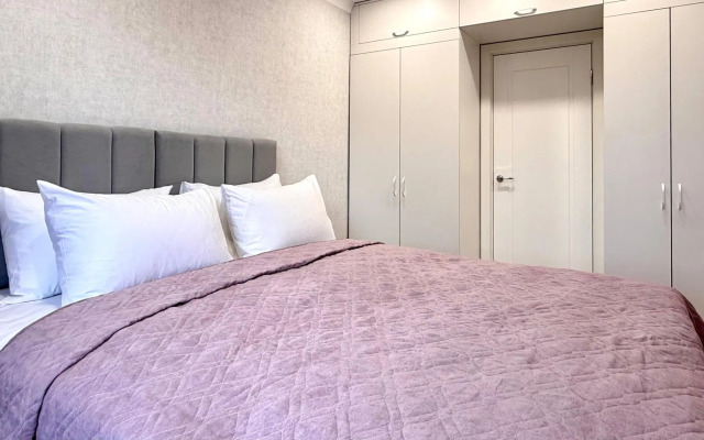 Apart Mari на набережной Адмирала Трибуца 63