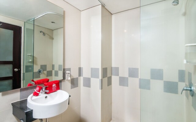 ZEN Rooms Kuta Beach Poppies Lane