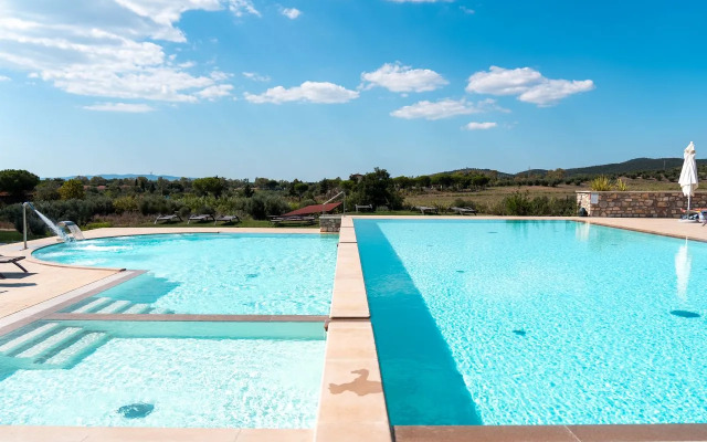 Riva Toscana Golf Resort & SPA