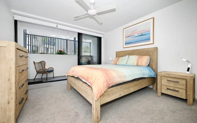 Spacious Family Stay Near Coolum Beach – Guest Rooms – Coolum Beach