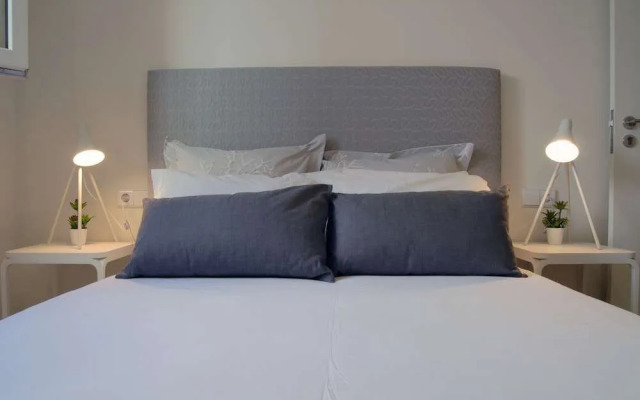 GuestReady - Square Painted Ceuta