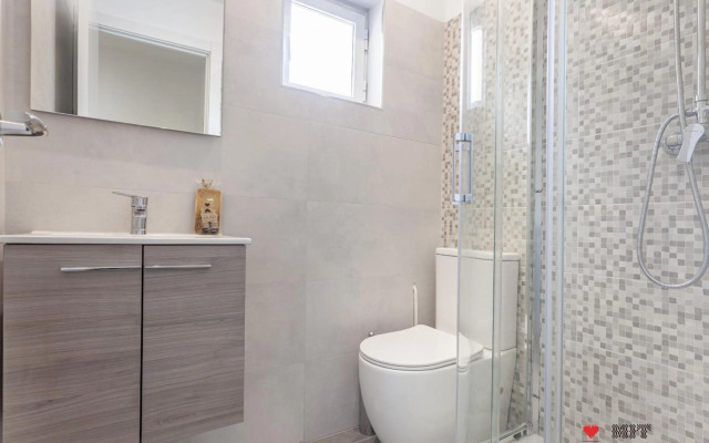 Mit House Latina En Madrid