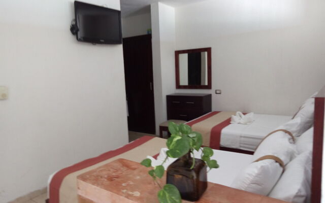 Hotel Playa Linda