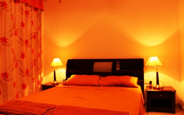 Spinola Bay Apartment by Getaways Malta