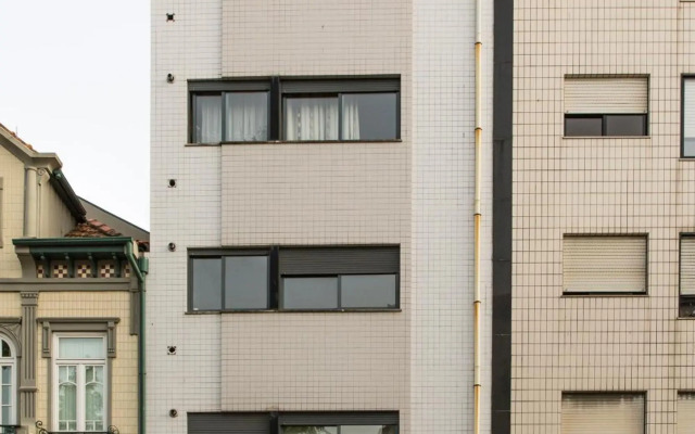 Sunset Relaxing Apt with terrace, parking & bikes