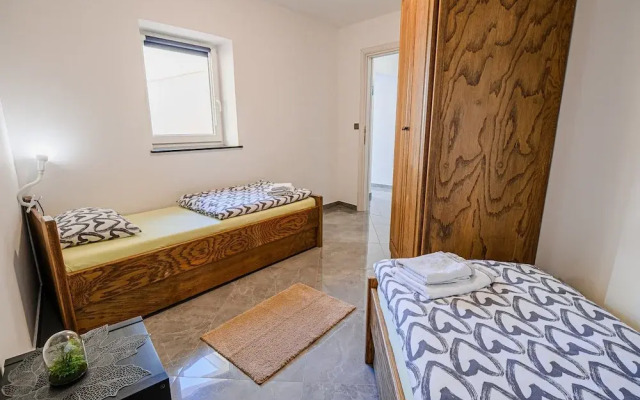 Sleek and Stylish Umag Apartments With Sea View