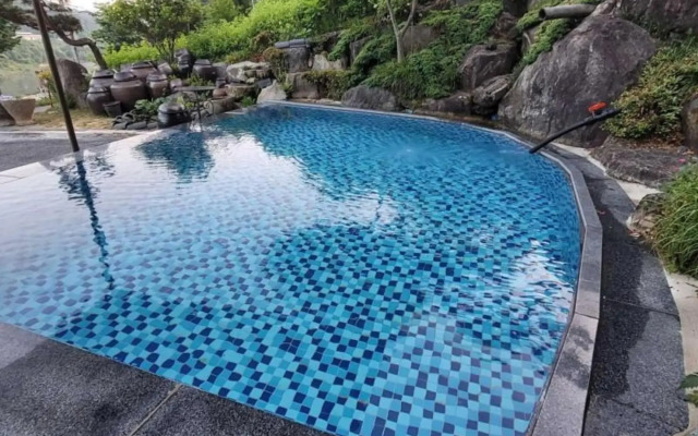 Gokseong Riverside Sketch Pension