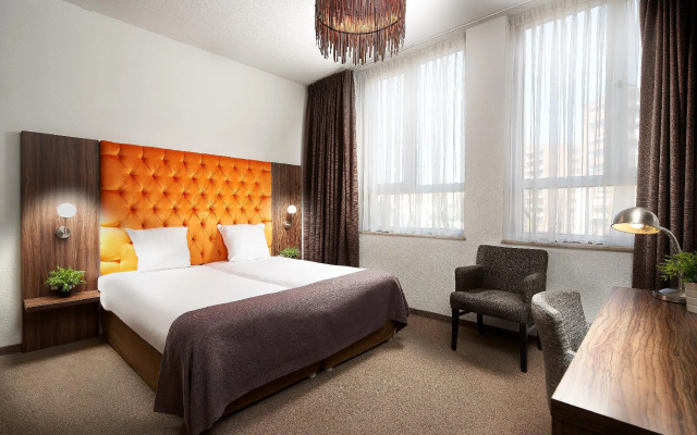 Hotel La Reine