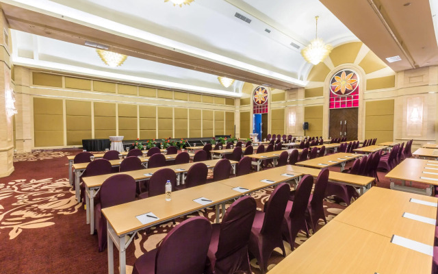 Wyndham Surabaya City Centre