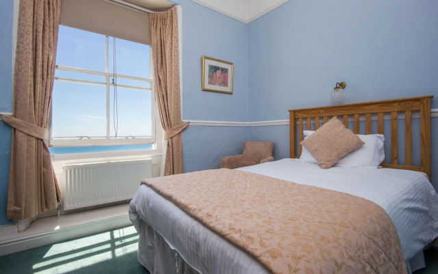 The Queens Hotel