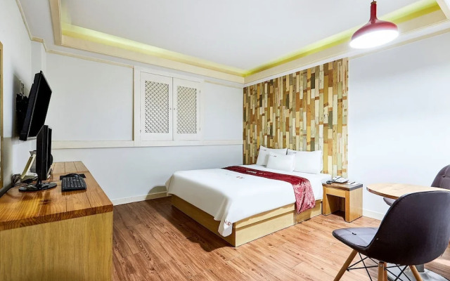 Hotel Nuri