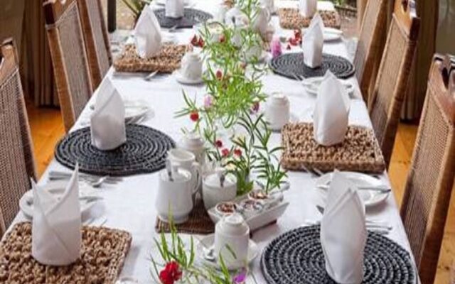 Makakatana Bay Lodge