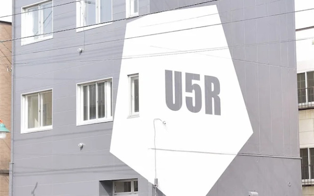 U5r