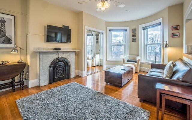 South End Getaway by Vacasa