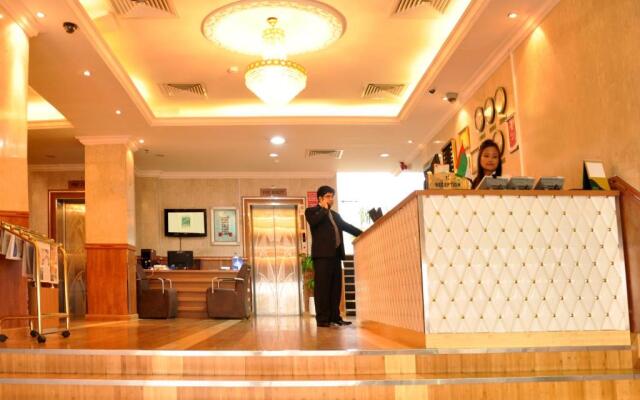 Grand Nova Hotel