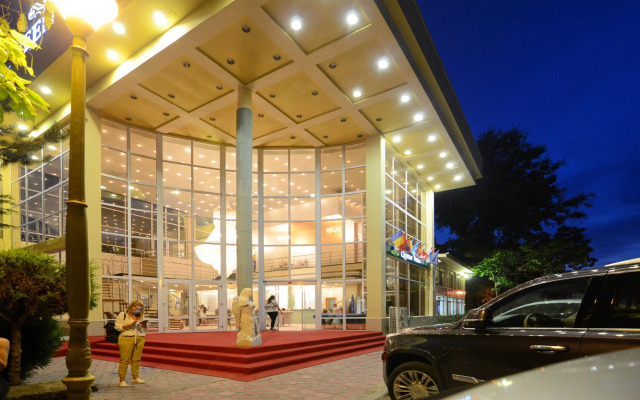 Hotel Queen Vera