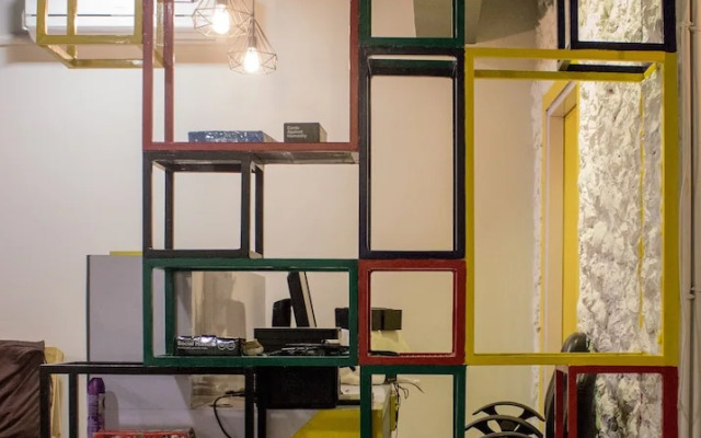 PodStop Delhi - Hostel