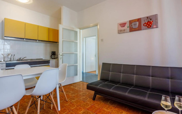 Azur Novi Vinodolski