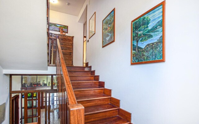 B&b Emeliarco
