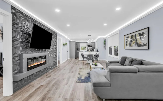 Luxury 3BR House in Charlotte