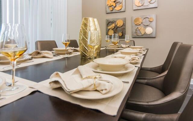 Top Deluxe Apartment at Storey Lake 262817