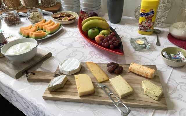 4-Heaven Guest House