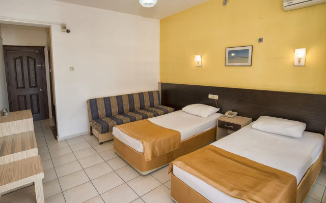 Kleopatra Bebek Hotel