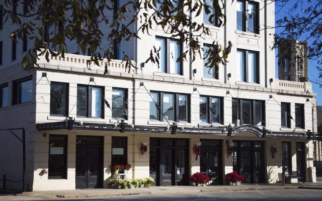 Park Plaza Hotel Seguin