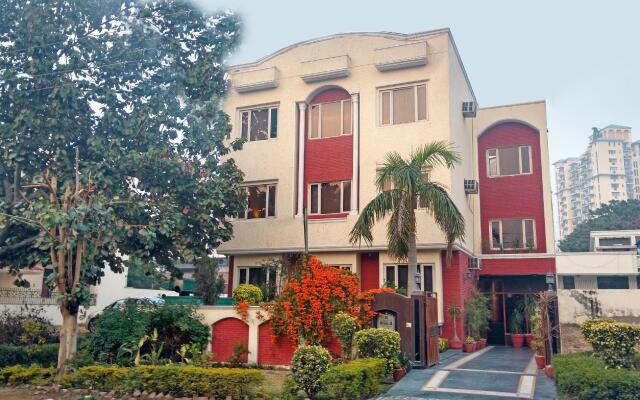 Capital O 11479 Altus residency