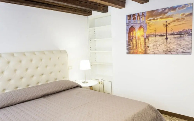 Sansoni Palace in Venecia