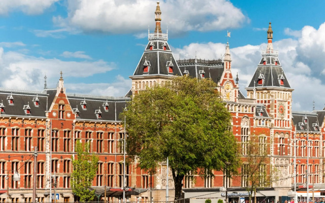 ibis Styles Amsterdam Airport (new)