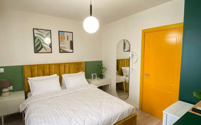 Room in Apartment - Three Doors Apartments, Papaya 1-bedroom Apartment