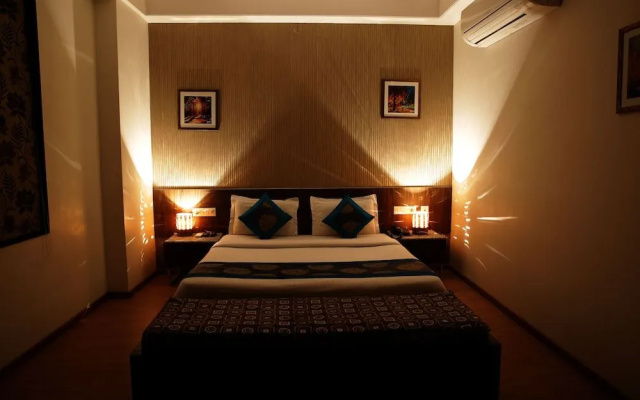 Hotel Harsh Paradise