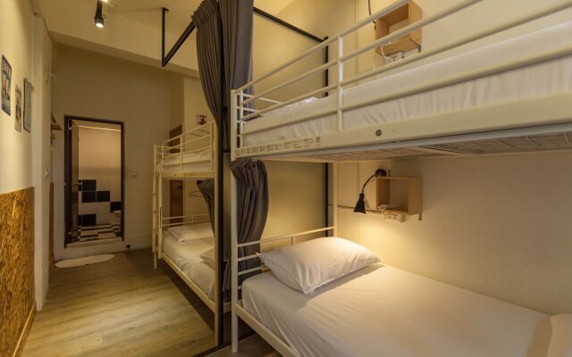 Sleeping Boot Hostel