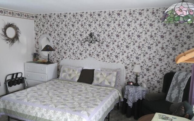 Midway Lodging