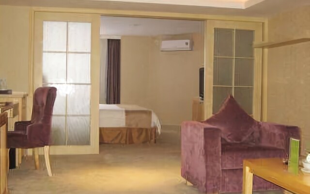 Parliz Commer Hotel
