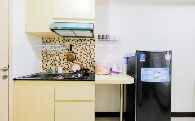 Simple Furnished Studio 19 Avenue Apartment