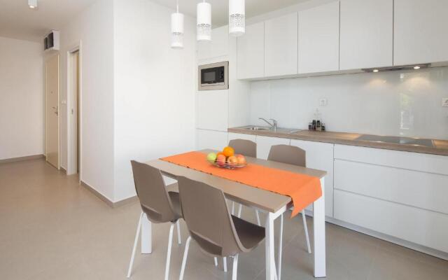 Apartments Alba 1