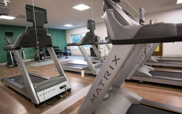 Holiday Inn Express & Suites Kingston-Ulster